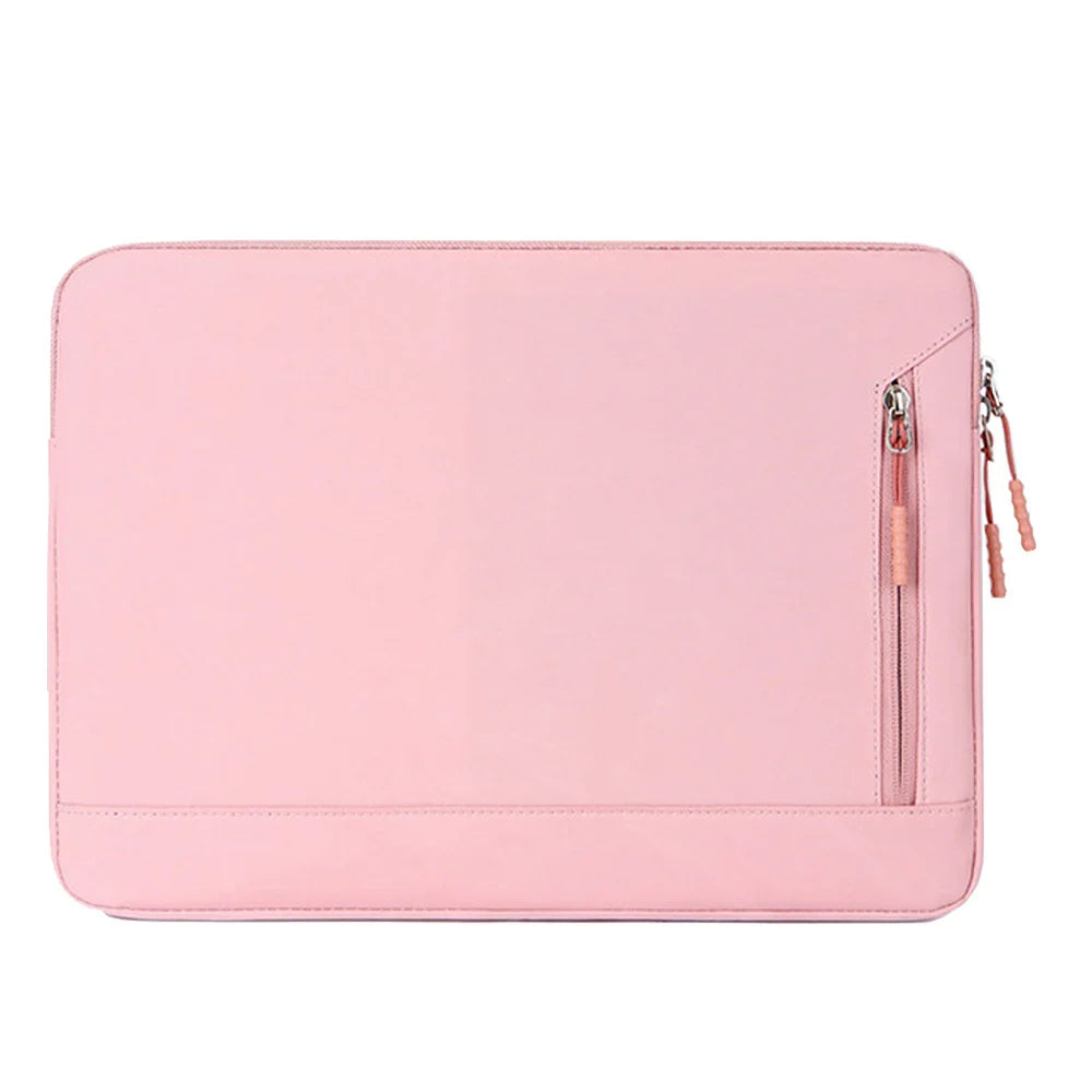 UrbanShield™ – Housse Laptop Étanche & Élégante